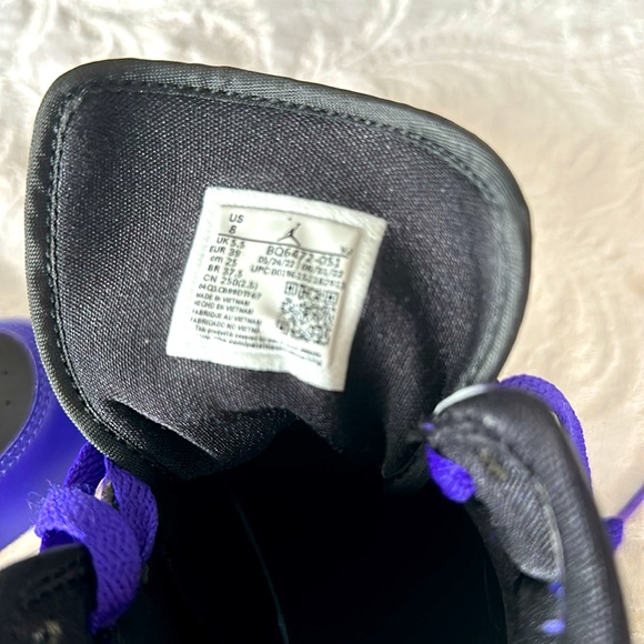 Air Jordan sneakers - Picture 7 of 7